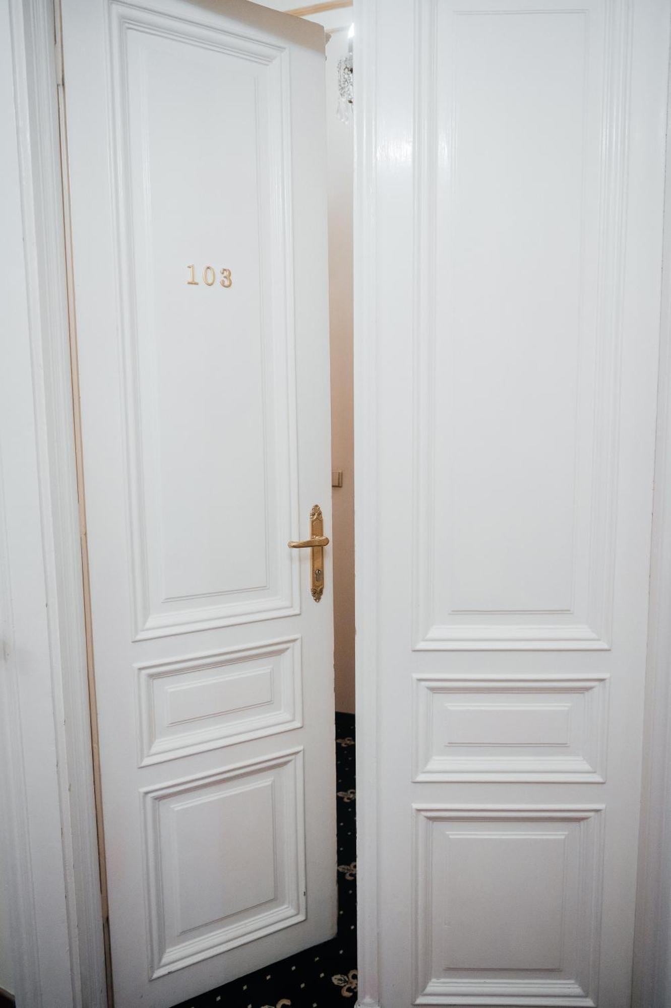 Alisa Hotel Karlovy Vary Kültér fotó