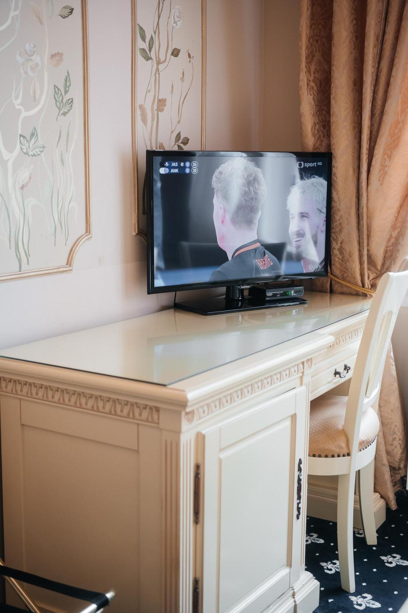 Alisa Hotel Karlovy Vary Kültér fotó